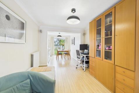 Study &amp; Dining Area