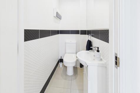 Cloaks WC