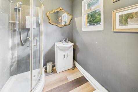 Outbuilding En suite