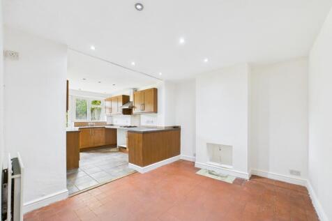 Kitchen/Living/Dining