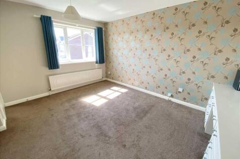 Bedroom 1: