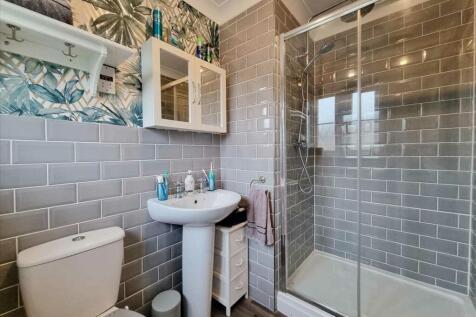 En-Suite: