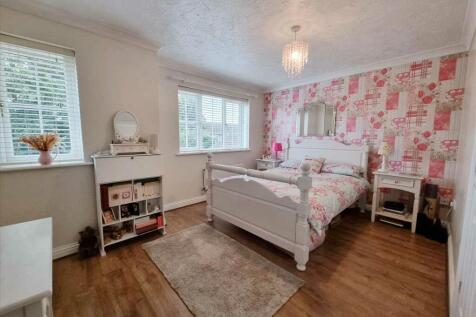 Bedroom 2: