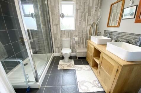 En-Suite: