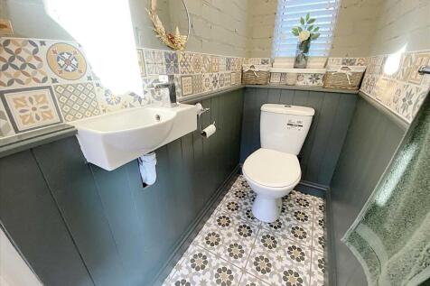 Cloakroom: