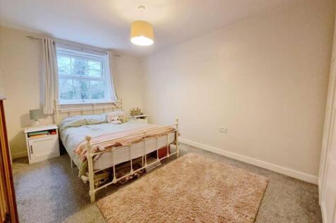 Bedroom 1: