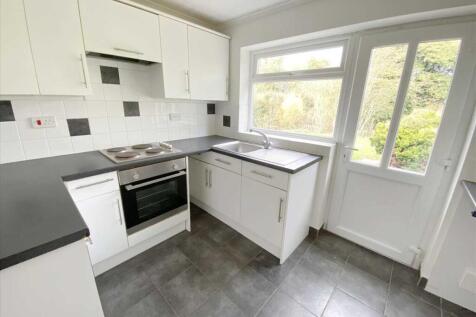 Kitchen: