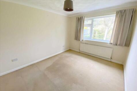 Bedroom 1: