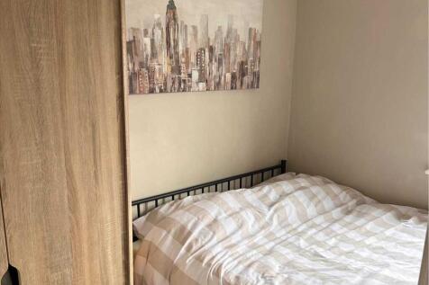 Bedroom 4: