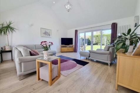 Living Room:
