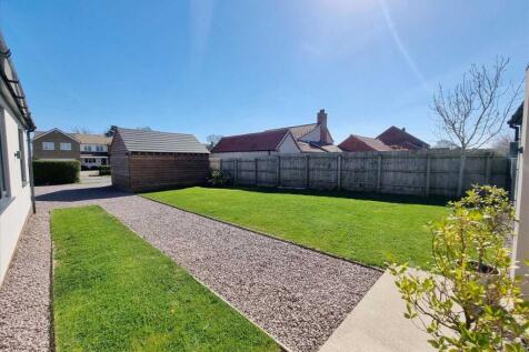 Front Garden: