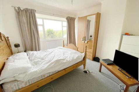 Bedroom 2: