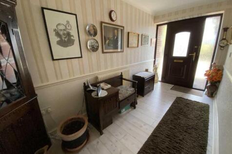 Entrance Hall: