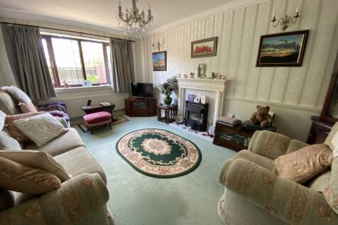 Lounge: