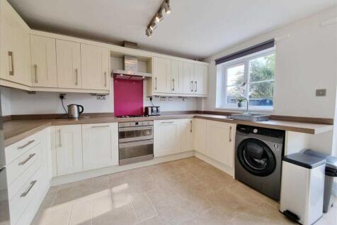 Kitchen Diner:
