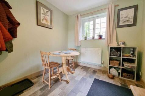 Dining Room: