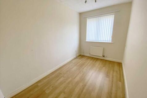 Bedroom 3: