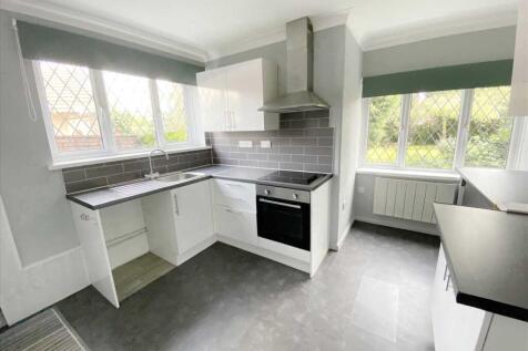 Kitchen: