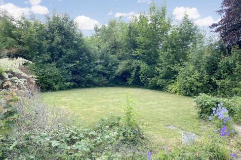 Front Garden: