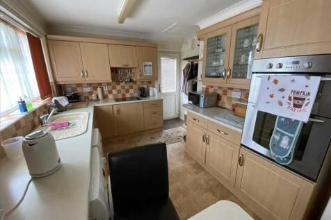 Breakfast Kitchen: