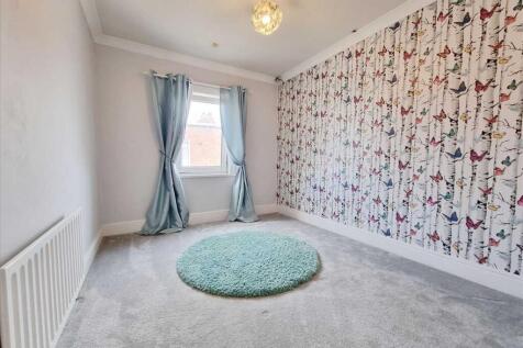 Bedroom 3: