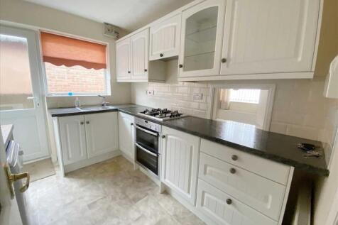 Kitchen: