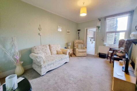 Lounge: