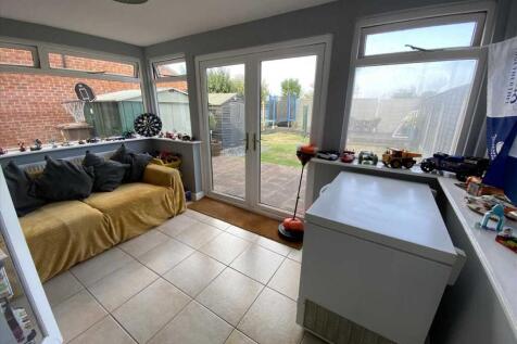 Garden Room: