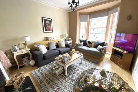 Lounge: