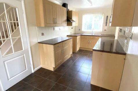 Dining Kitchen: