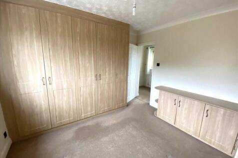 Bedroom 1: