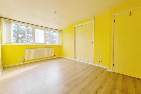 Bedroom 1: