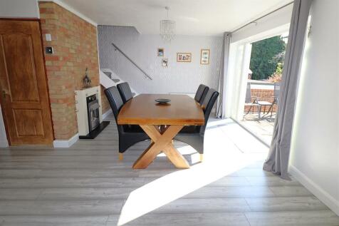 Open Plan Dining Area