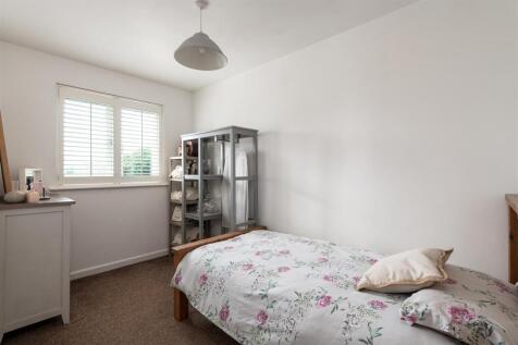 bedroom3.jpg