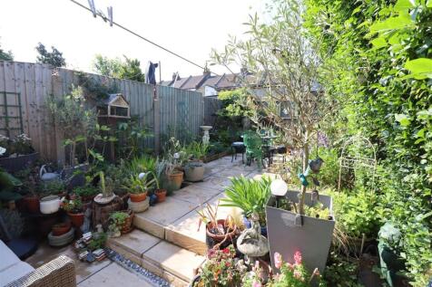 Garden (4).JPG