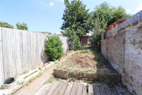 GARDEN.JPG
