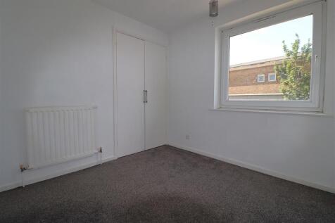bedroom2.JPG