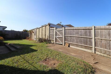 GARDEN 2.JPG