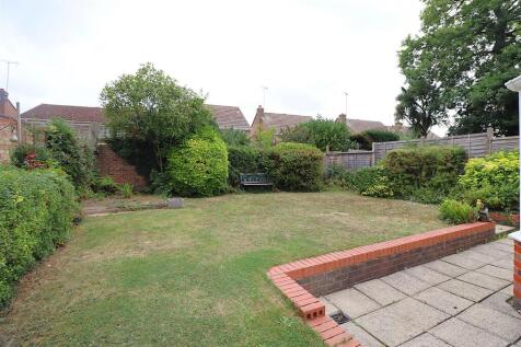 GARDEN 1.JPG