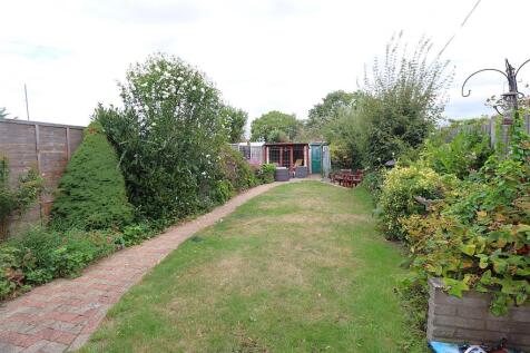 GARDEN 1.JPG
