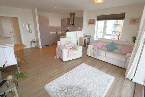 Open Plan Kitchen/Lounge