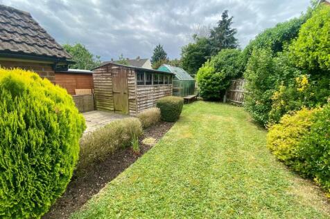 Rear Garden 2.jpg