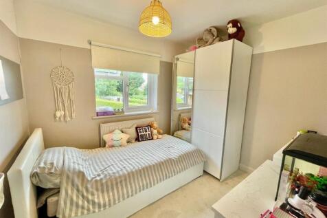 100 Dellsome Bed 2.jpg