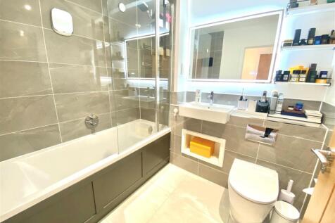 Bath 27.jpg