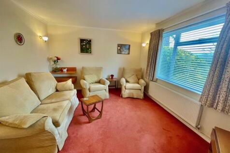 15 Bulls Lane Lounge.jpg