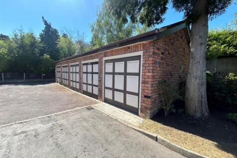 Motcombe Grove 3.jpg