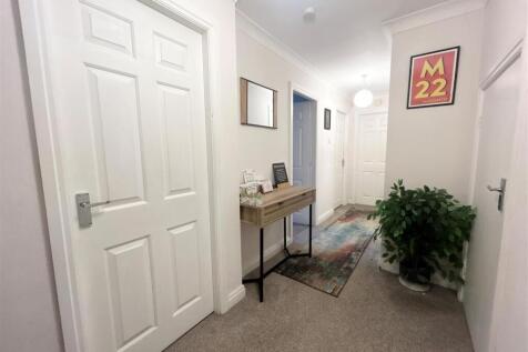 Hallway.jpg