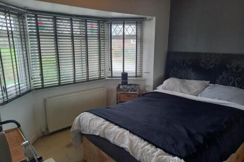Bedroom One.jpg