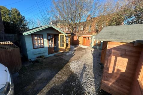 Yard Photo 2.jpg