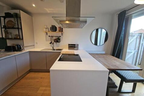Kitchen to Dining Area